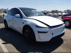 7SAYGDEE6TF362675 2026 TESLA MODEL Y
