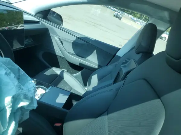 7SAYGDEE6TF392355 2026 TESLA MODEL Y - Image 8