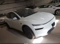 7SAYGDEE6TF417822 2026 TESLA MODEL Y