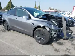 7SAYGDEE6TF459276 2026 TESLA MODEL Y
