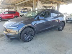 7SAYGDEE6TF460136 2026 TESLA MODEL Y