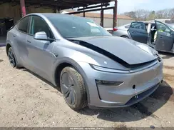 7SAYGDEE6TF552721 2026 TESLA MODEL Y