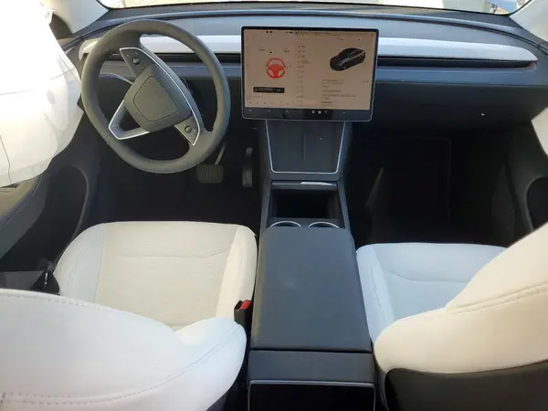 7SAYGDEE6TF567705 2026 TESLA MODEL Y - Image 8