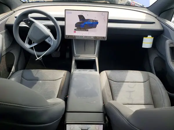 7SAYGDEE6TF603229 2026 TESLA MODEL Y - Image 8