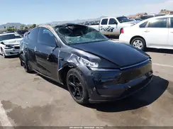 7SAYGDEE6TF653855 2026 TESLA MODEL Y