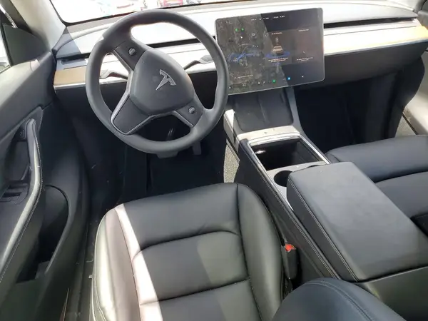 7SAYGDEE7NA005344 2022 TESLA MODEL Y - Image 8