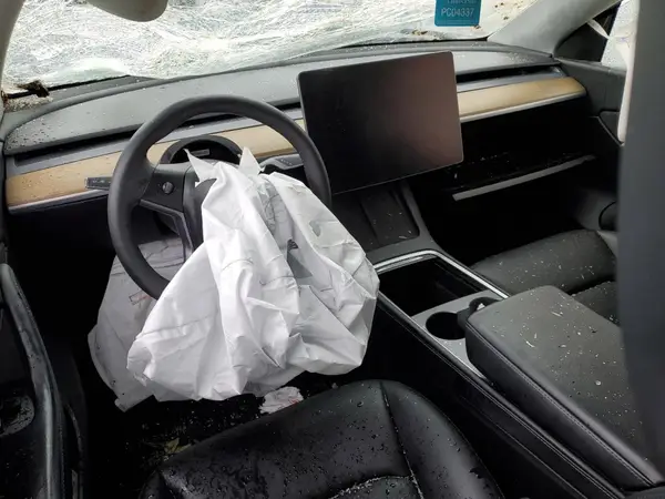 7SAYGDEE7NA006767 2022 TESLA MODEL Y - Image 8