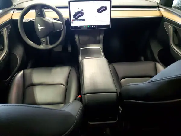 7SAYGDEE7NA014464 2022 TESLA MODEL Y - Image 8