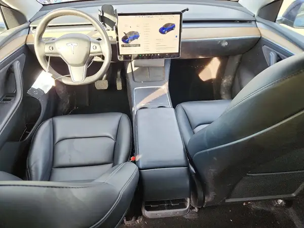7SAYGDEE7NA018076 2022 TESLA MODEL Y - Image 8