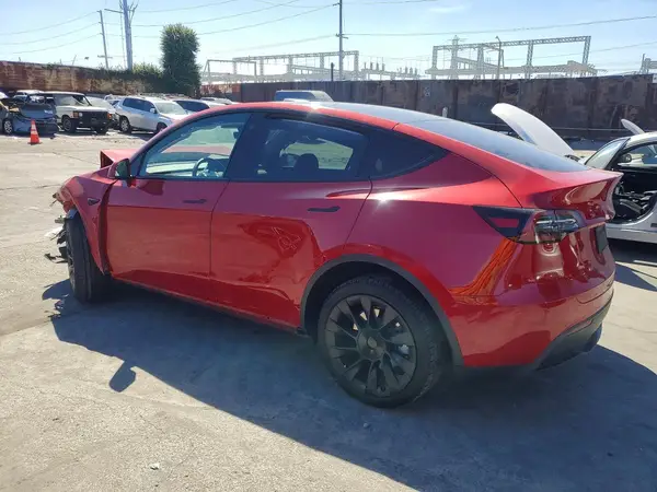 7SAYGDEE7NA019602 2022 TESLA MODEL Y - Image 2
