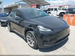 7SAYGDEE7NA022158 2022 TESLA MODEL Y