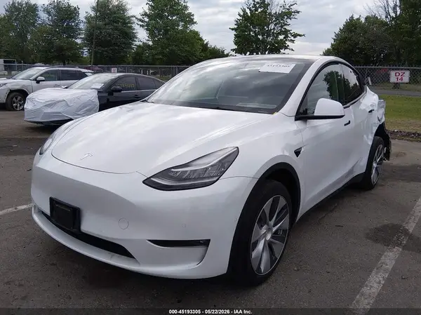 7SAYGDEE7NF309146 2022 TESLA MODEL Y - Image 2