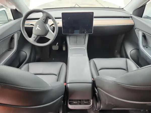 7SAYGDEE7NF313908 2022 TESLA MODEL Y - Image 8