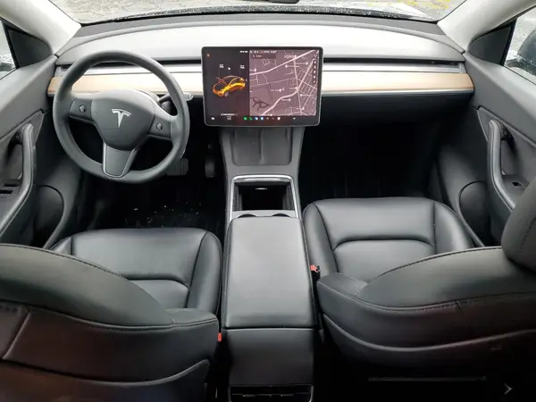 7SAYGDEE7NF315934 2022 TESLA MODEL Y - Image 8