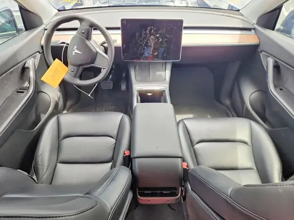 7SAYGDEE7NF321359 2022 TESLA MODEL Y - Image 8