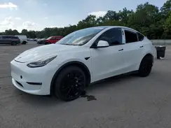 7SAYGDEE7NF339375 2022 TESLA MODEL Y