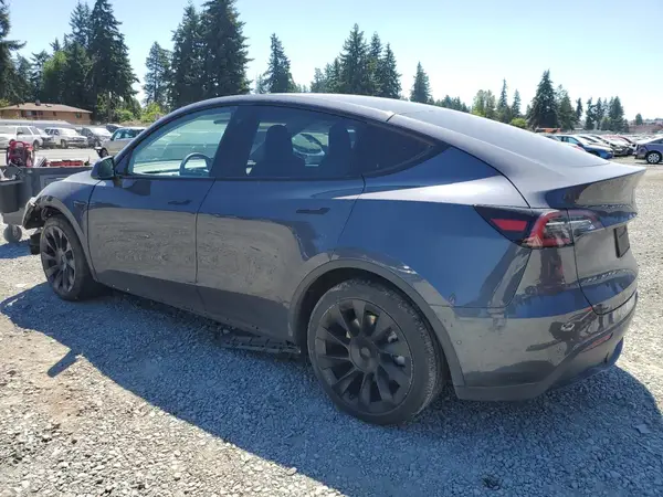 7SAYGDEE7NF342227 2022 TESLA MODEL Y - Image 2