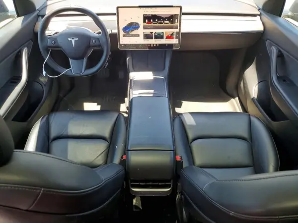 7SAYGDEE7NF354068 2022 TESLA MODEL Y - Image 8