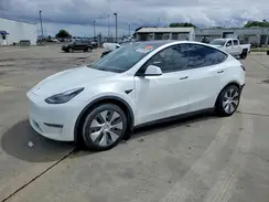 7SAYGDEE7NF363997 2022 TESLA MODEL Y