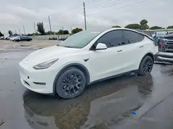 7SAYGDEE7NF371307 2022 TESLA MODEL Y
