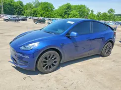 7SAYGDEE7NF381447 2022 TESLA MODEL Y