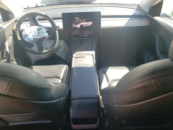 7SAYGDEE7NF385904 2022 TESLA MODEL Y - Image 8
