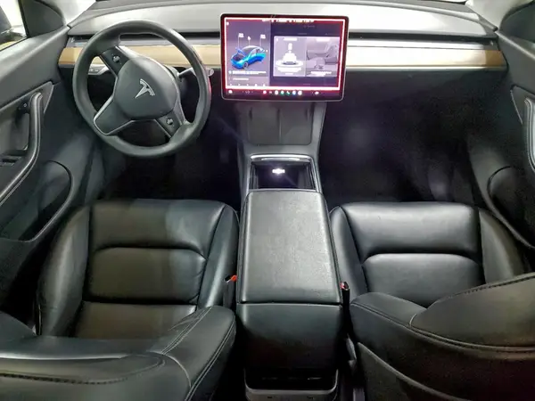 7SAYGDEE7NF386728 2022 TESLA MODEL Y - Image 8