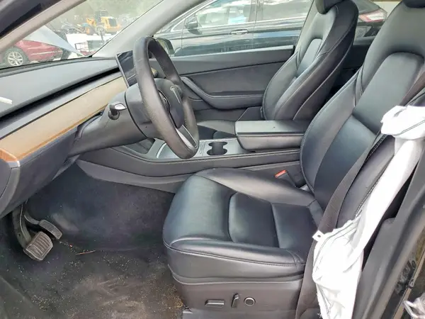 7SAYGDEE7NF387457 2022 TESLA MODEL Y - Image 8