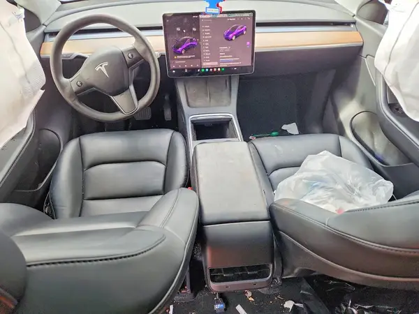 7SAYGDEE7NF407240 2022 TESLA MODEL Y - Image 8