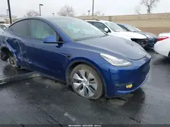 7SAYGDEE7NF409294 2022 TESLA MODEL Y