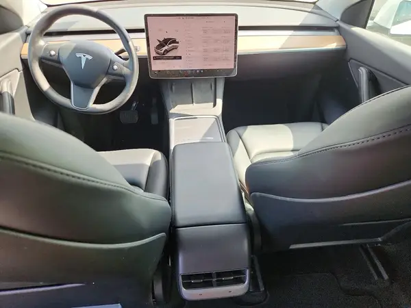 7SAYGDEE7NF420344 2022 TESLA MODEL Y - Image 8