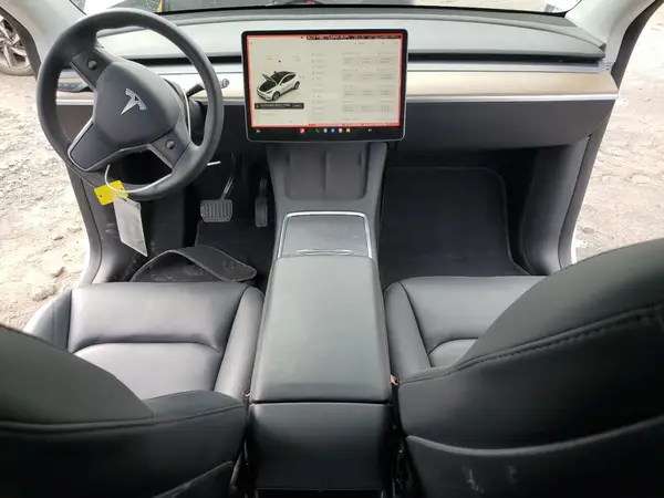 7SAYGDEE7NF437385 2022 TESLA MODEL Y - Image 8