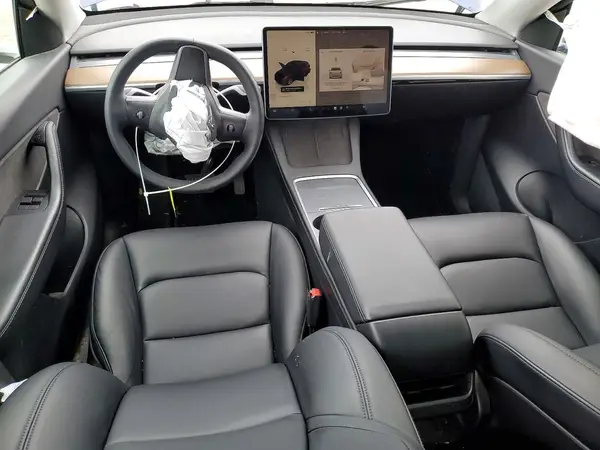 7SAYGDEE7NF441484 2022 TESLA MODEL Y - Image 8