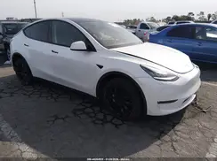 7SAYGDEE7NF458253 2022 TESLA MODEL Y