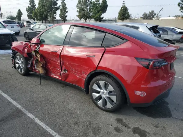 7SAYGDEE7NF459385 2022 TESLA MODEL Y - Image 2