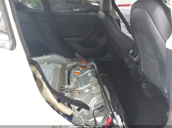 7SAYGDEE7NF460942 2022 TESLA MODEL Y - Image 8
