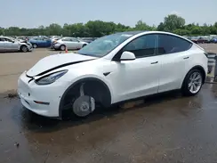 7SAYGDEE7NF462822 2022 TESLA MODEL Y