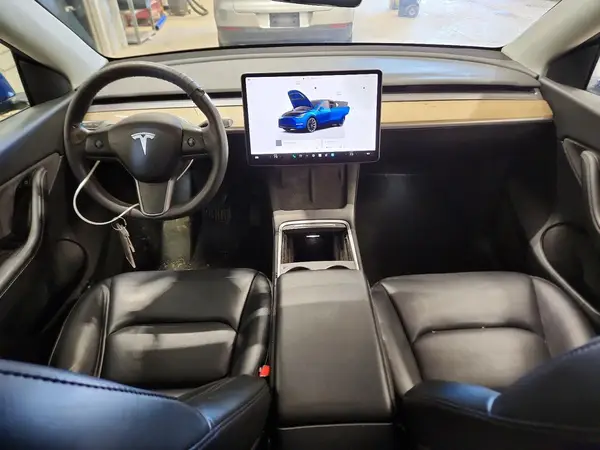 7SAYGDEE7NF480852 2022 TESLA MODEL Y - Image 8