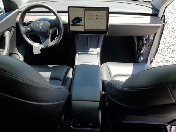 7SAYGDEE7NF504891 2022 TESLA MODEL Y - Image 8