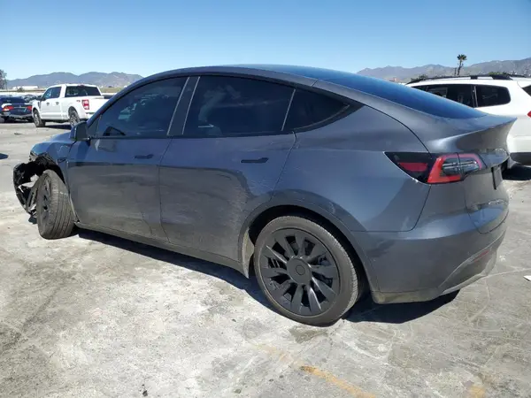7SAYGDEE7NF537857 2022 TESLA MODEL Y - Image 2