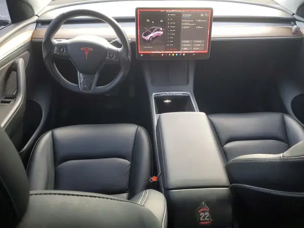 7SAYGDEE7NF541035 2022 TESLA MODEL Y - Image 8