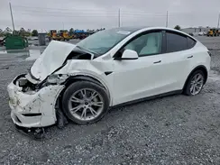 7SAYGDEE7NF543674 2022 TESLA MODEL Y