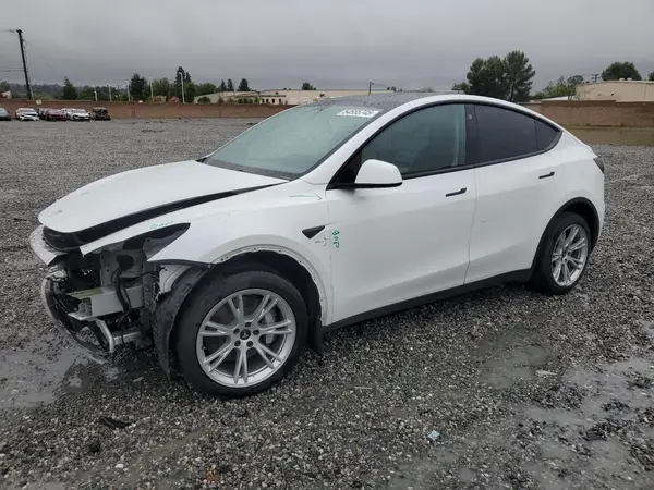 7SAYGDEE7NF557851 2022 TESLA MODEL Y - Image 1