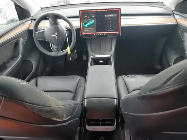 7SAYGDEE7NF557851 2022 TESLA MODEL Y - Image 8