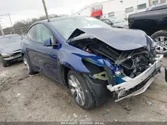 7SAYGDEE7NF563035 2022 TESLA MODEL Y