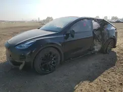 7SAYGDEE7NF572785 2022 TESLA MODEL Y