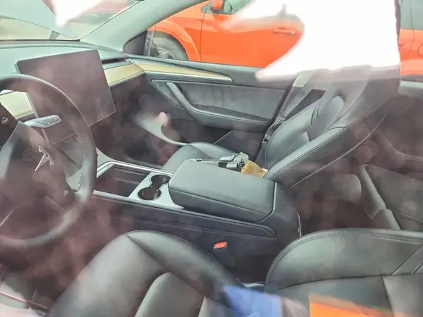 7SAYGDEE7NF574102 2022 TESLA MODEL Y - Image 8