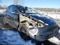 7SAYGDEE7PA023071 2023 TESLA MODEL Y