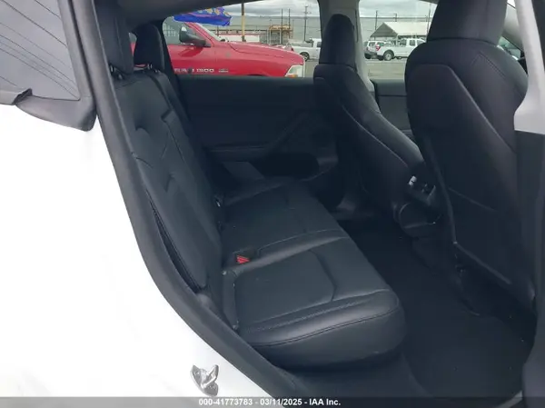 7SAYGDEE7PA023295 2023 TESLA MODEL Y - Image 8