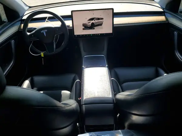 7SAYGDEE7PA030635 2023 TESLA MODEL Y - Image 8